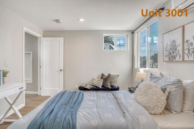 3005 Harper Street, Berkeley CA: https://media.crmls.org/mediaz/5cda7401-cb26-411d-8baa-695af3af546d.jpg