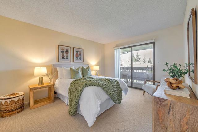 2140 Santa Cruz Avenue, Menlo Park CA: https://media.crmls.org/mediaz/5cdae1a5-2b0c-41cd-bb2f-15b72089e22d.jpg