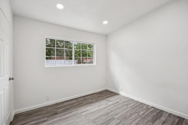 1224 Norton Street, San Mateo CA: https://media.crmls.org/mediaz/5cdb6556-1945-416b-b0ed-8fded0ac52b0.jpg