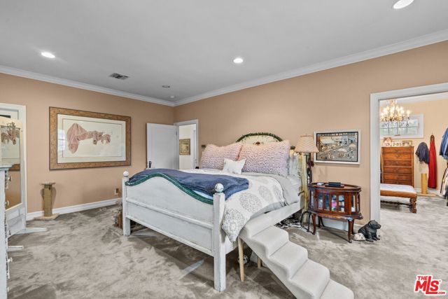 9528 W Olympic Boulevard, Beverly Hills CA: https://media.crmls.org/mediaz/5cdc261e-0588-4643-bf05-c711a8b8b6ca.jpg