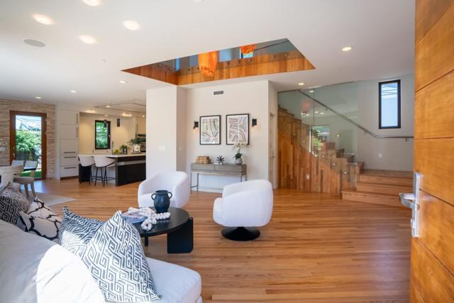 1675 Collingwood Avenue, San Jose CA: https://media.crmls.org/mediaz/5cdc77db-85a2-45cc-bfa8-37a18447da81.jpg