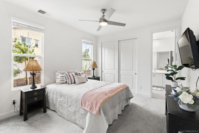 1409 Apex Place, Escondido CA: https://media.crmls.org/mediaz/5cdcd07e-b99f-4862-abcd-3d281fe0967e.jpg