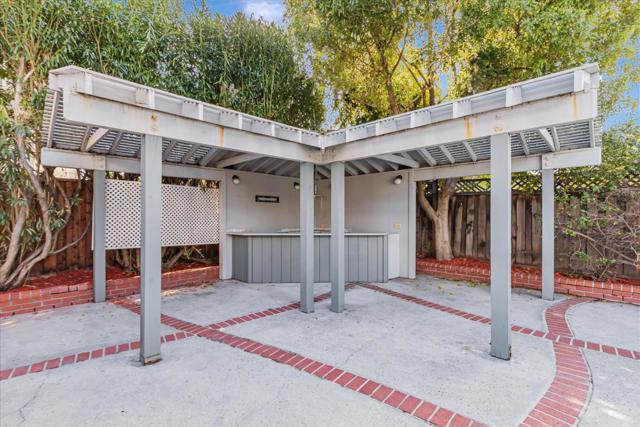 2357 Walden Square, San Jose CA: https://media.crmls.org/mediaz/5cde0419-5738-47b0-9a7d-4a5f482dab3c.jpg