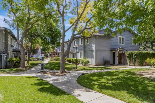 549 Groth Place, San Jose CA: https://media.crmls.org/mediaz/5cde76a6-a786-4fa1-a875-856ad88ba90f.jpg