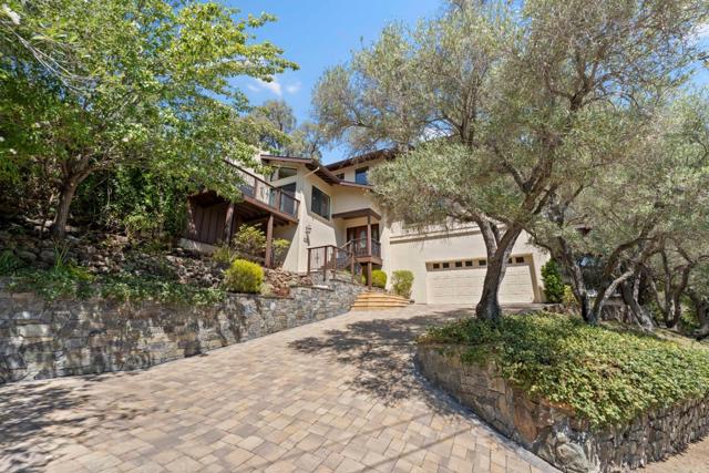 178 Jackson Street, Los Gatos CA: https://media.crmls.org/mediaz/5cdeb1fa-e38f-4fdf-8708-17165c6f0161.jpg