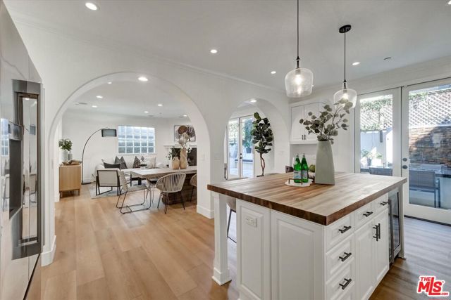 2517 Huntington Lane, Redondo Beach, California 90278, 4 Bedrooms Bedrooms, ,3 BathroomsBathrooms,Residential,For Sale,Huntington,25607911 2517 Huntington Lane, Redondo Beach, California 90278, 4 Bedrooms Bedrooms, ,3 BathroomsBathrooms,Residential,For Sale,Huntington,25607911