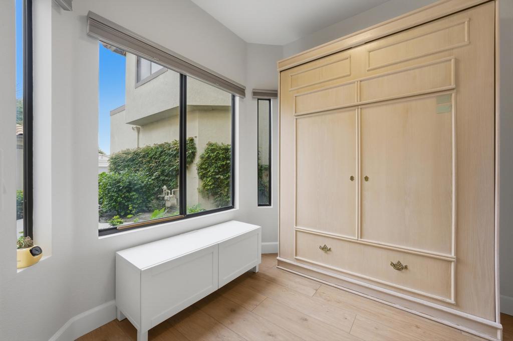 MLS #219138706DA image #12