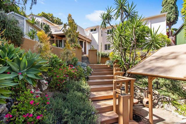 4723 Boulder Pl, La Mesa CA: https://media.crmls.org/mediaz/5ce2a6ea-e826-4d36-88fa-a0b83573cbe7.jpg