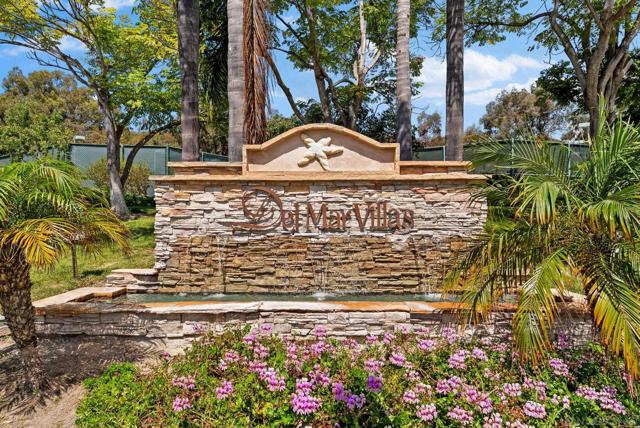 12550 Carmel Creek Rd, San Diego CA: https://media.crmls.org/mediaz/5ce3466b-fab1-439c-b0f7-a69dc87595f9.jpg