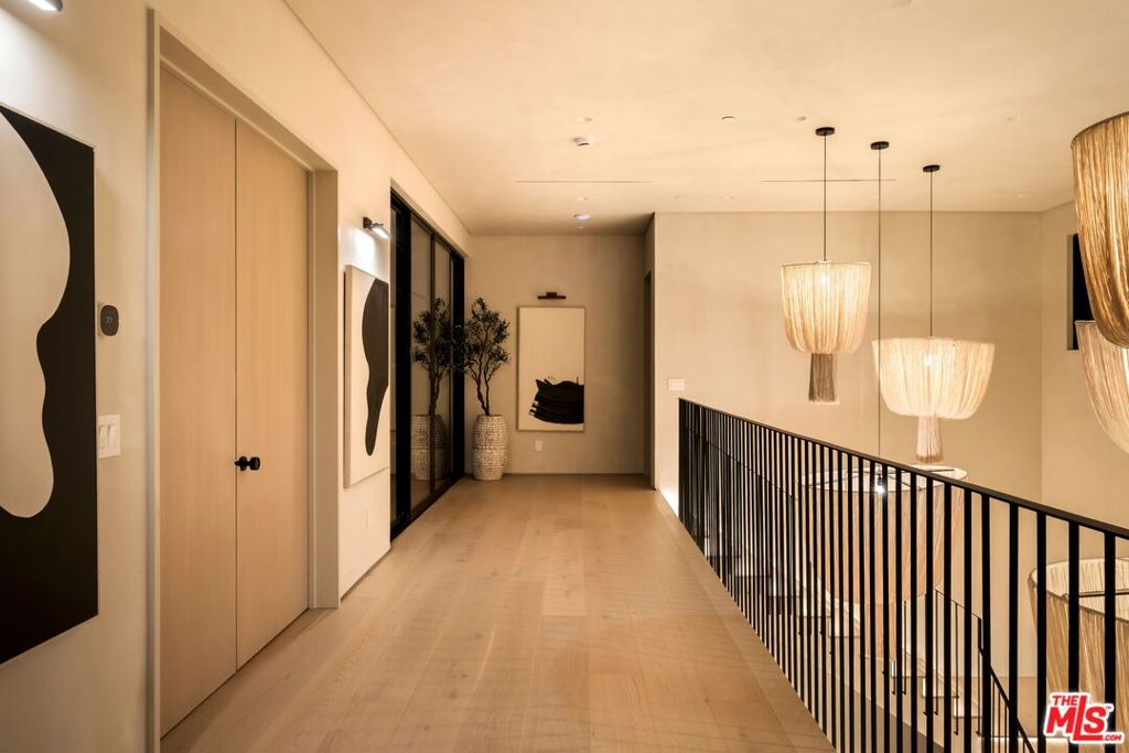 MLS #26865811 image #40
