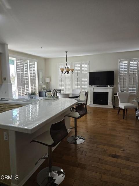 Detail Gallery Image 3 of 11 For 436 Poli St #313,  Ventura,  CA 93001 - 2 Beds | 2 Baths