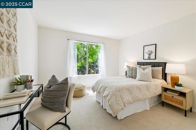 115 Reflections Dr, San Ramon CA: https://media.crmls.org/mediaz/5ce5585a-be1e-4177-9a85-17a7bebabec3.jpg