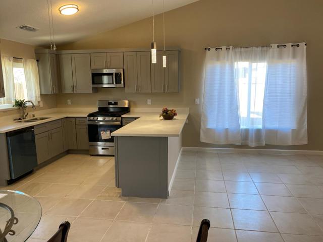 Image 4 of 14 For 1517 Atteboro Court