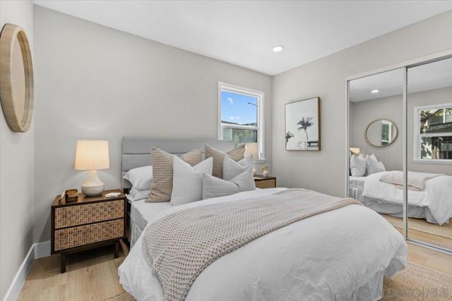 Image 22 of 42 For 803 Vanitie Ct