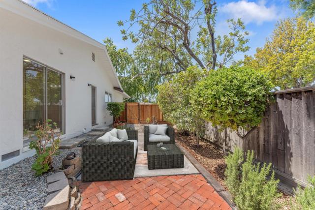 1530 Richelieu Place, Sunnyvale CA: https://media.crmls.org/mediaz/5ce75114-24d1-4b16-a96f-b74341b3b421.jpg