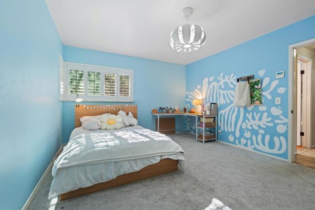 9835 Edgelake Dr, La Mesa CA: https://media.crmls.org/mediaz/5ce81d2b-aaf0-437e-84f7-cca3e6ed88b3.jpg