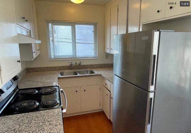 883 Di Fiore Drive, San Jose CA: https://media.crmls.org/mediaz/5ce8ffee-ecf6-4726-a4d1-2b372071506e.jpg