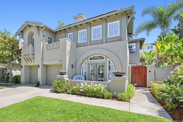 593 Paloma Court, Encinitas CA: https://media.crmls.org/mediaz/5ceb0817-d075-4420-b030-24aa31c6c6da.jpg
