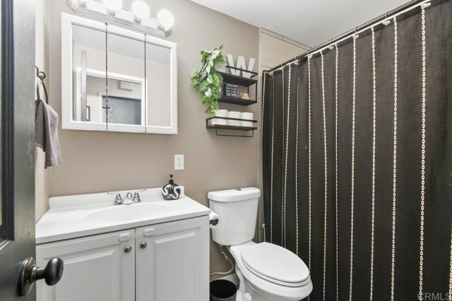 Detail Gallery Image 25 of 41 For 8409 Carlton Oaks Dr, Santee,  CA 92071 - 4 Beds | 2 Baths