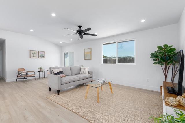 748 Alveda Avenue, El Cajon CA: https://media.crmls.org/mediaz/5ceb853c-6027-4cfb-a32b-39e34eb0b142.jpg