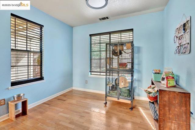 1927 Babbe St, Oakley CA: https://media.crmls.org/mediaz/5cebc0ee-aaae-475a-a083-e0a0956bbc9b.jpg