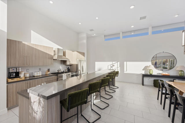 51165 Evangeline Way, La Quinta CA: https://media.crmls.org/mediaz/5cec7c8d-1429-4269-aeff-591748c8cfc7.jpg