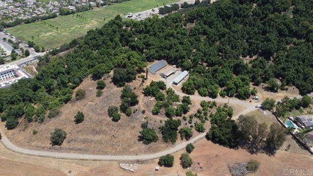 3160 Slivkoff Drive, Escondido CA: https://media.crmls.org/mediaz/5ceca9b5-64ed-457e-bde7-dd4d2d7af76c.jpg