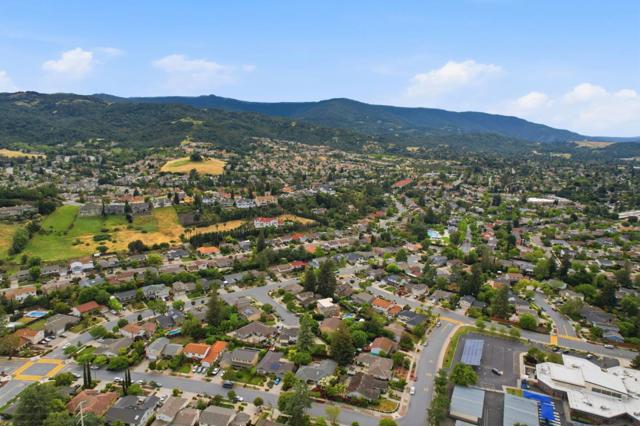 Image 41 of 44 For 7027 Brooktree Way