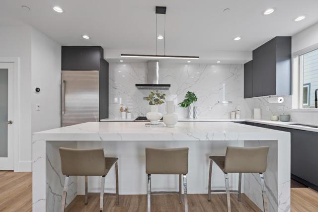3807 Madrone Avenue, Oakland CA: https://media.crmls.org/mediaz/5ced5c25-f762-4ed0-8414-34cc2dccfdd9.jpg
