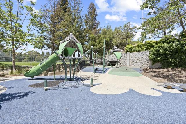 100 Dundee Lane, San Carlos CA: https://media.crmls.org/mediaz/5ced9b16-96c3-4f5a-aced-9bd931a5b358.jpg