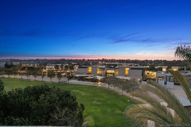 12646 Carmel Country Rd, San Diego, California 92130, 2 Bedrooms Bedrooms, ,2 BathroomsBathrooms,Condominium,For Sale,Carmel Country Rd,250020241SD