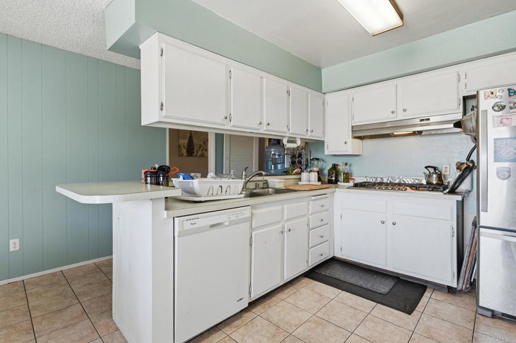 727 Mclain Street - photo 9