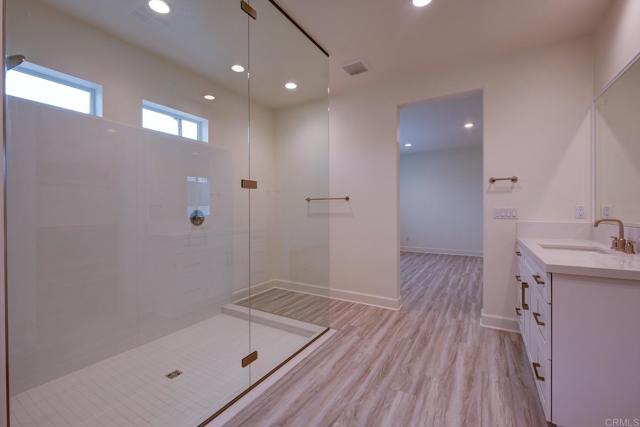 Detail Gallery Image 25 of 38 For 2981 Orchard Glen, Escondido,  CA 92026 - 5 Beds | 4 Baths