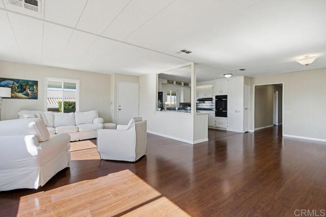 Detail Gallery Image 6 of 54 For 1930 W San Marcos Blvd #367,  San Marcos,  CA 92078 - 2 Beds | 2 Baths