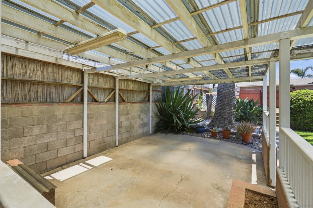 1511 Lieta St - photo 11