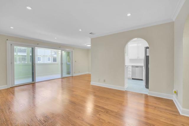223 Kiely Boulevard, Santa Clara CA: https://media.crmls.org/mediaz/5cf1e6c9-43cc-4b5d-ab12-4ee200d8097a.jpg