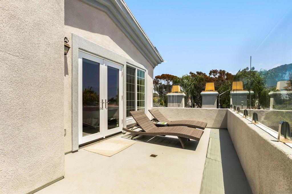 1128 Las Flores - photo 19