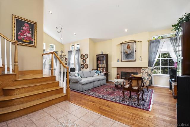 Image 4 of 34 For 2914 Stonefield Dr