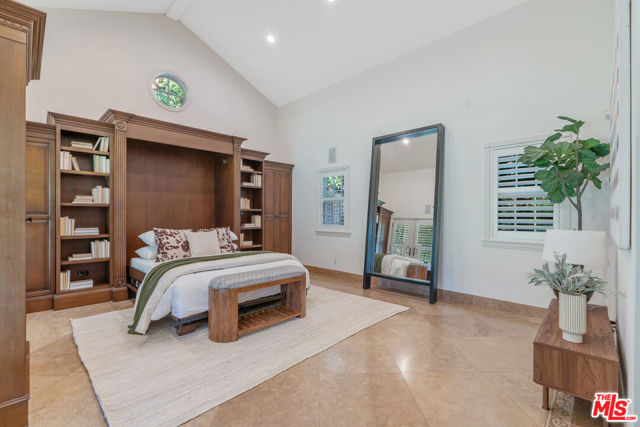 Image 35 of 57 For 632 Arden Boulevard