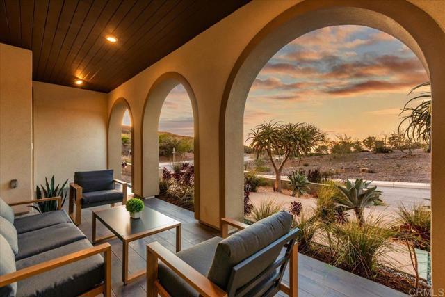 Detail Gallery Image 3 of 75 For 863 Pearl Dr, San Marcos,  CA 92078 - 5 Beds | 5/1 Baths