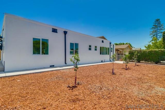 2780 Buena Vista, Lemon Grove CA: https://media.crmls.org/mediaz/5cf7b49c-10f3-4d0a-bae6-a2da192ed575.jpg
