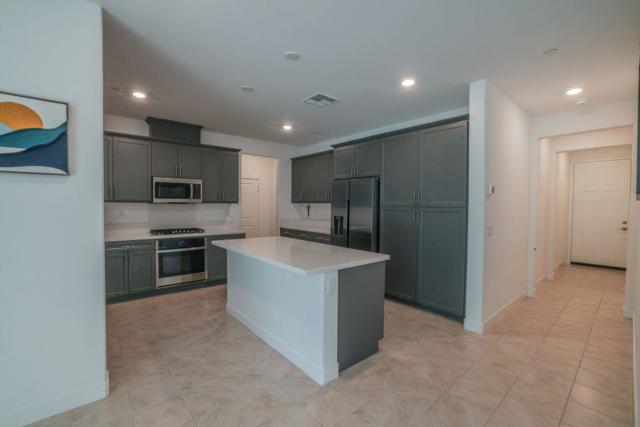 Image 10 of 30 For 35425 Domani Drive