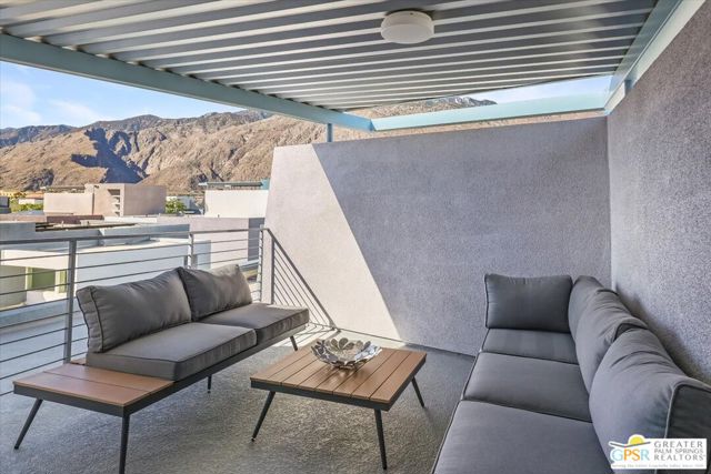 431 Suave Lane, Palm Springs, CA 92262