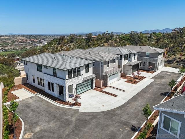 2936 Copley Ave, San Diego CA: https://media.crmls.org/mediaz/5cf8db28-0a75-4aa5-b944-c3153196c9fd.jpg