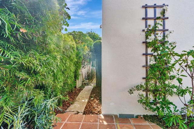 501 7th Street, Pacific Grove CA: https://media.crmls.org/mediaz/5cf9c816-f927-4047-b904-dd53c34bacf7.jpg