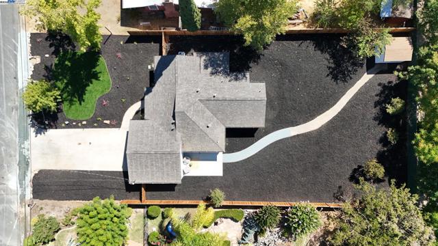 191 Cortsen Rd, Pleasant Hill CA: https://media.crmls.org/mediaz/5cfb25c5-c8e5-4fc8-9570-608e5ca1de20.jpg