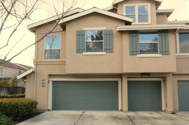 1098 Esparanza Way, San Jose CA: https://media.crmls.org/mediaz/5cfbc40e-2b8b-4ef3-8c4a-cd73e9d345b7.jpg