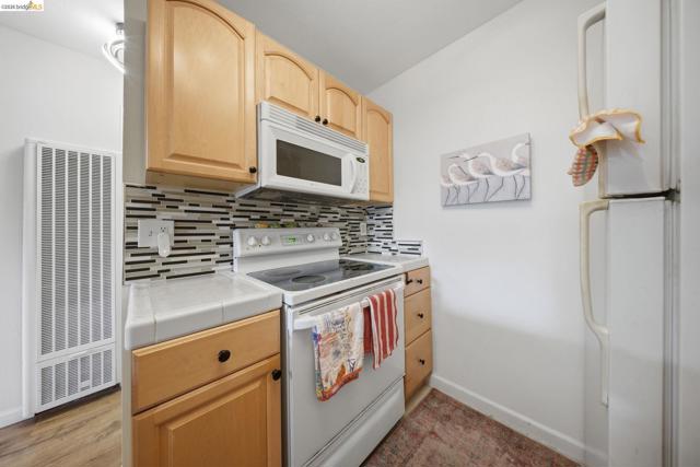 4081 Clayton Rd., Concord CA: https://media.crmls.org/mediaz/5cfc4c55-e6f4-428d-a7c7-ce1125e35171.jpg