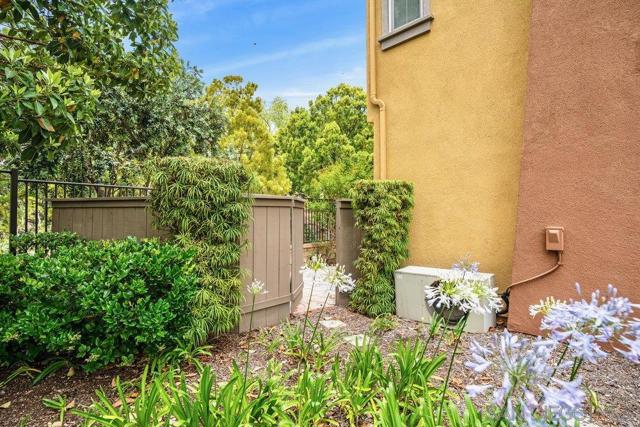 2793 Matera Ln, San Diego CA: https://media.crmls.org/mediaz/5cfc814f-693a-4876-baea-493c3a786d7c.jpg