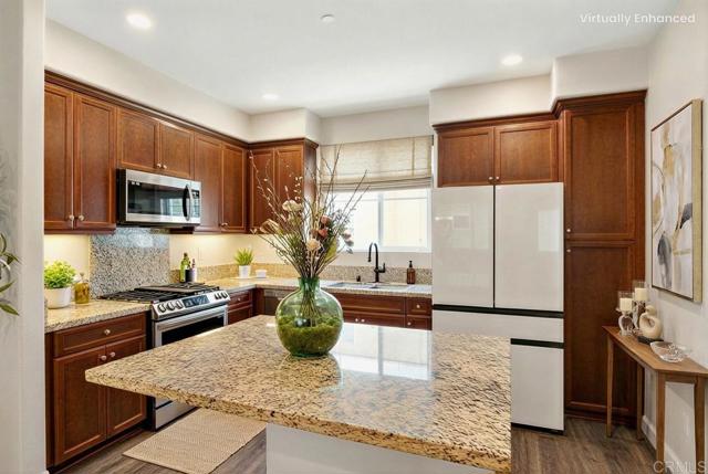 Detail Gallery Image 16 of 36 For 2860 Athens Rd #12,  Chula Vista,  CA 91915 - 4 Beds | 3/1 Baths